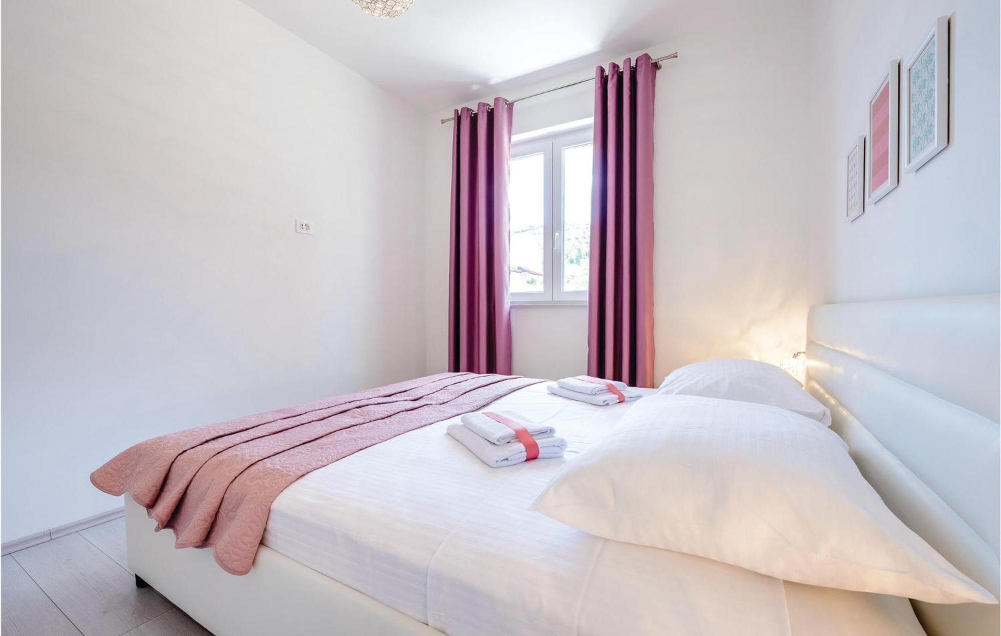 Amazing Apartment In Cavtat With House Sea View Экстерьер фото
