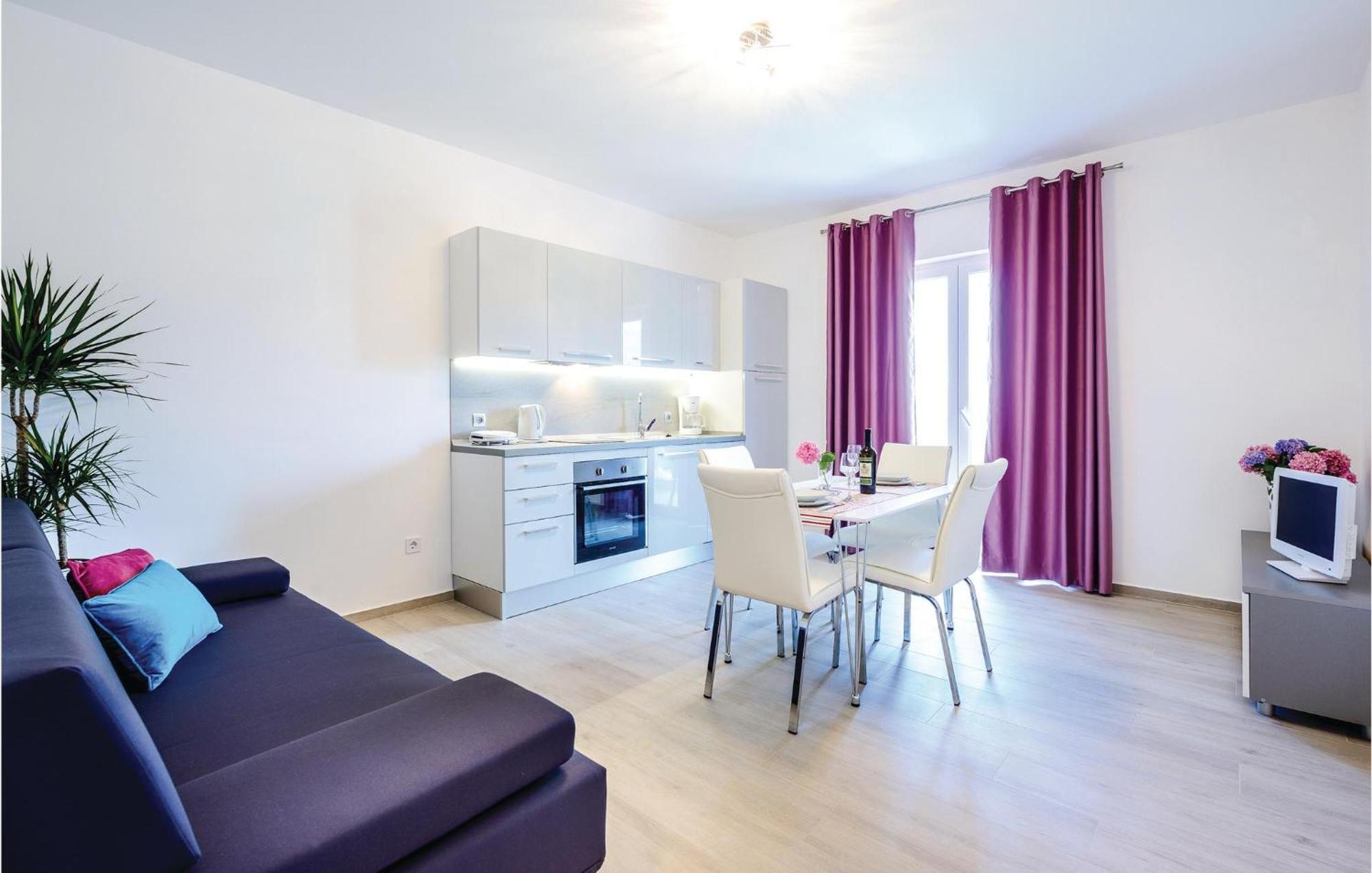 Amazing Apartment In Cavtat With House Sea View Экстерьер фото