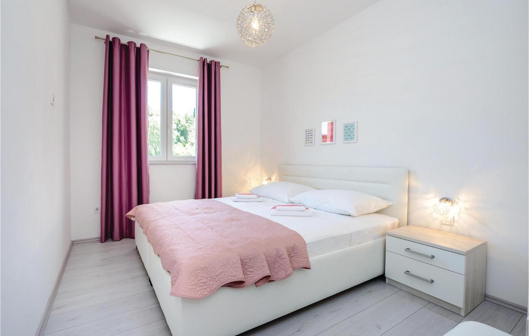 Amazing Apartment In Cavtat With House Sea View Экстерьер фото